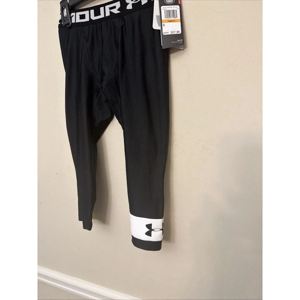 Under Armour product pair
